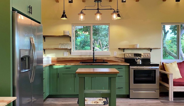 The Avocado Cottage