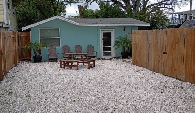The Cottage in Clearwater - 30 Day Minimum Stay
