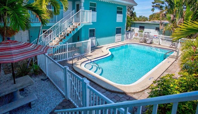 Treas Is St Pete Short Long Term 2 Blks Beach Heated Pool King Bed Boat Slip 9