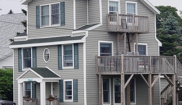 Walk to Campobello & beach/Weekly discount/Pets welcome/Water views/Fire pit