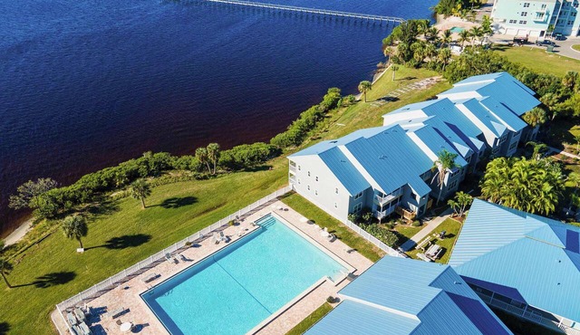 Waterfront Condo w Scenic Views-Heated Pool