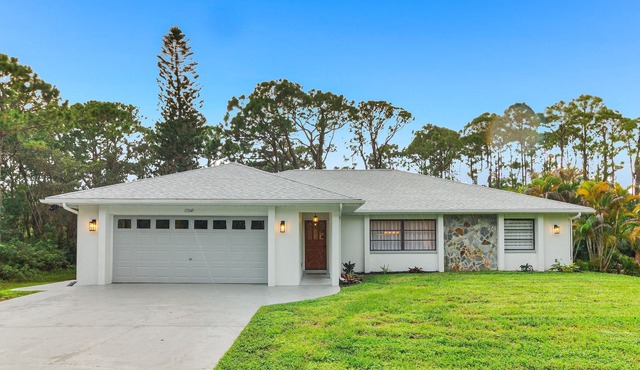 Wonderful house fully renovated! Brand new, very quiet and peaceful!