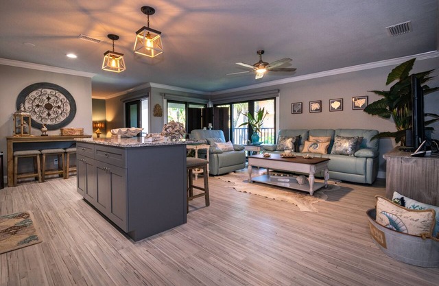 Waters Edge 102N · 1-Mo Winter Min · Gulf Pool