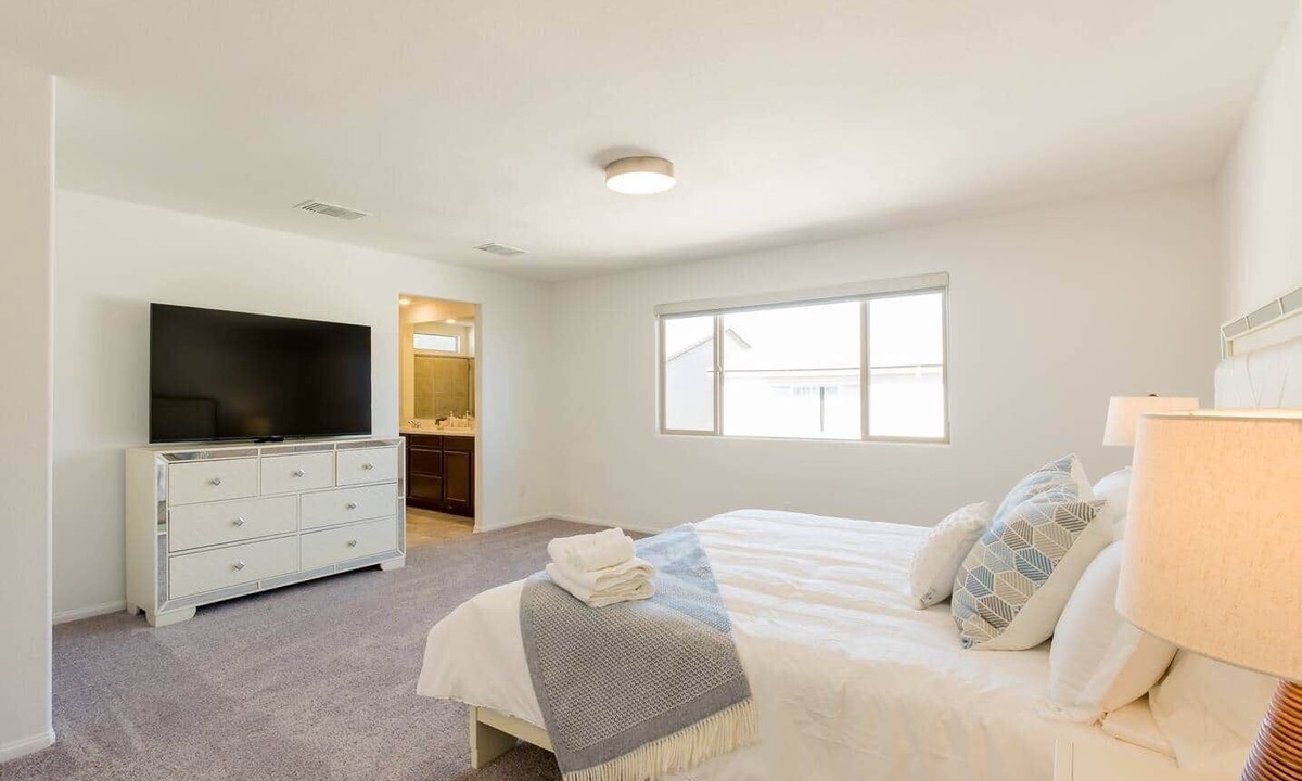 Sovana House | New Modern LUX Home 5BR Sofa Bed
