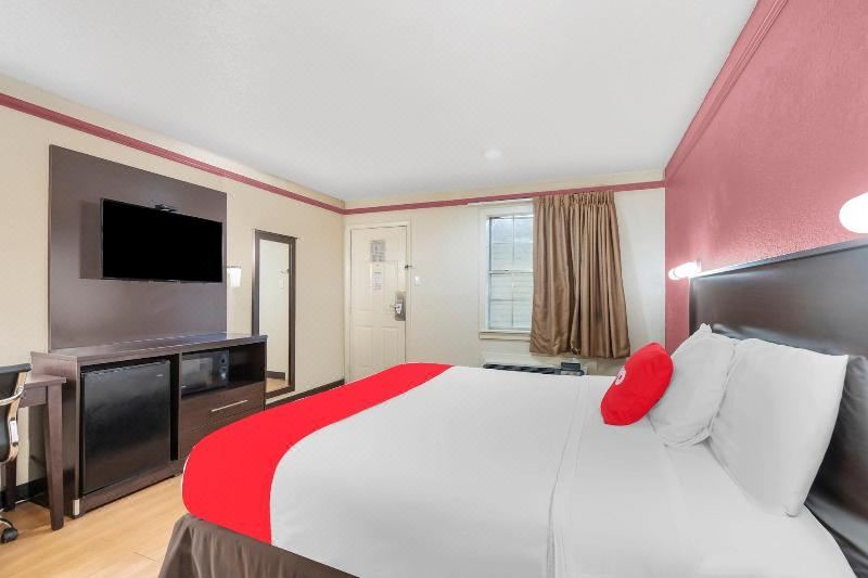 Photo of Bedroom in Tulsa