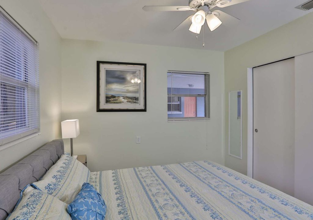 Photo of Bedroom in Gillespie Park
