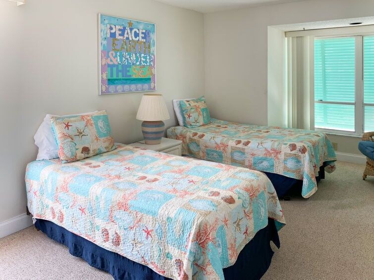 Photo of Bedroom in Holmes Beach