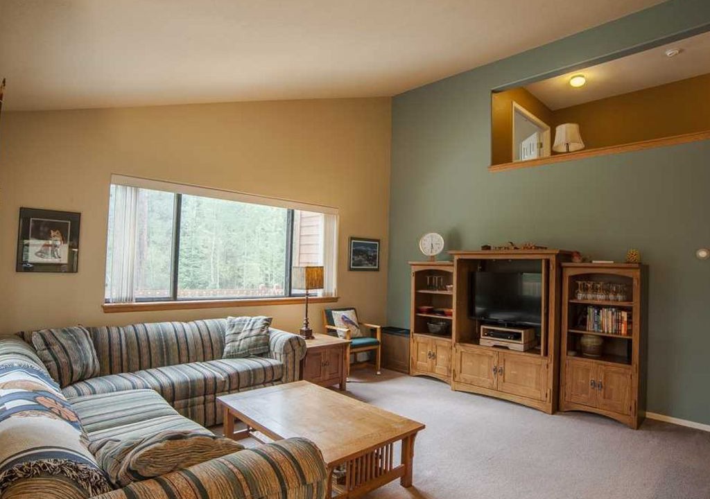 Photo of Livingroom in Park Forest Estates