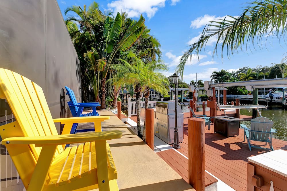 Photo of Patio Balcony in Harbor Hills