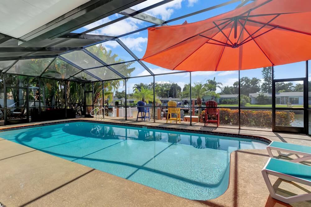 Photo of Outdoor in Harbor Hills