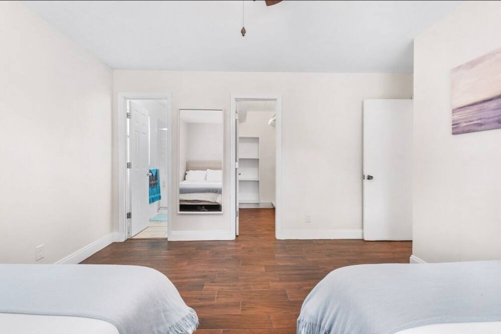 Photo of Bedroom in Sun Bay South
