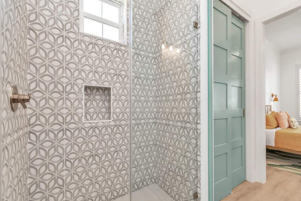Photo of Bathroom in Terramar Beach