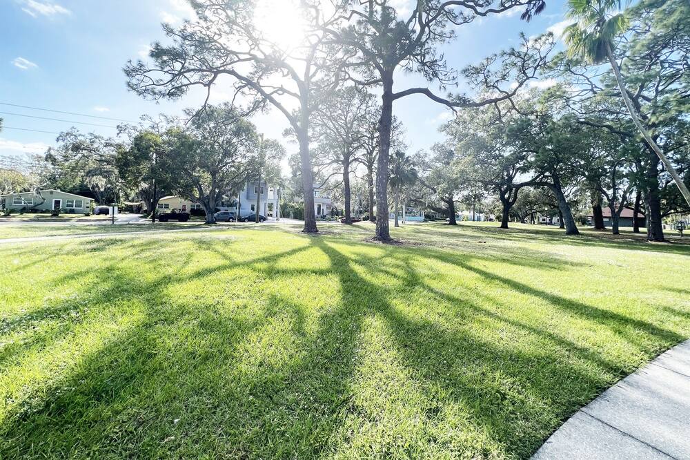 Photo of Others in Gillespie Park