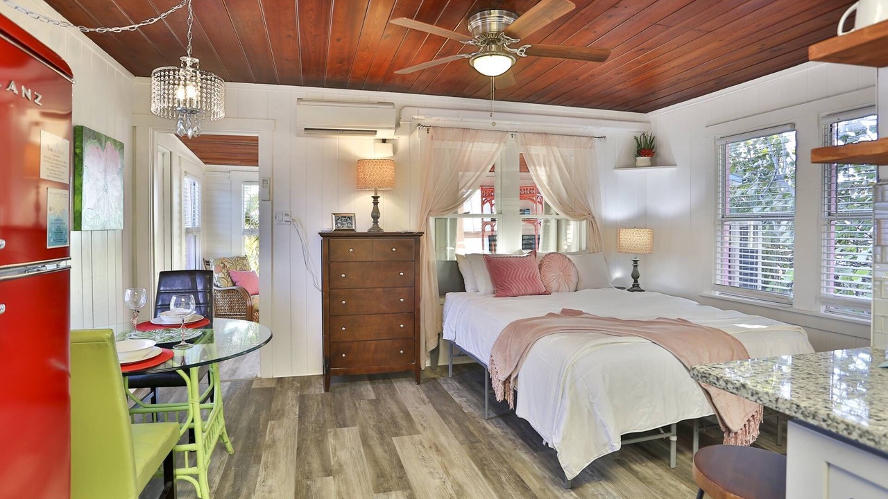 Photo of Kitchen in Treasure Island