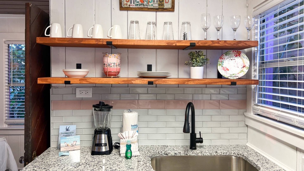Photo of Kitchen in Treasure Island