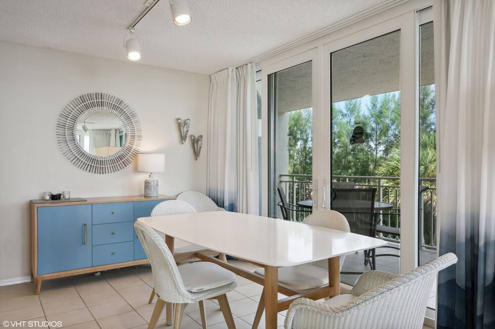 Photo of Kitchen in Bay Isles