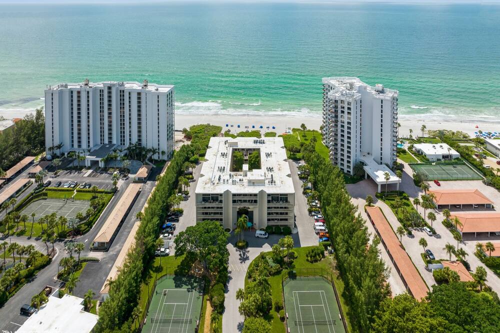 Photo of Others in Bay Isles