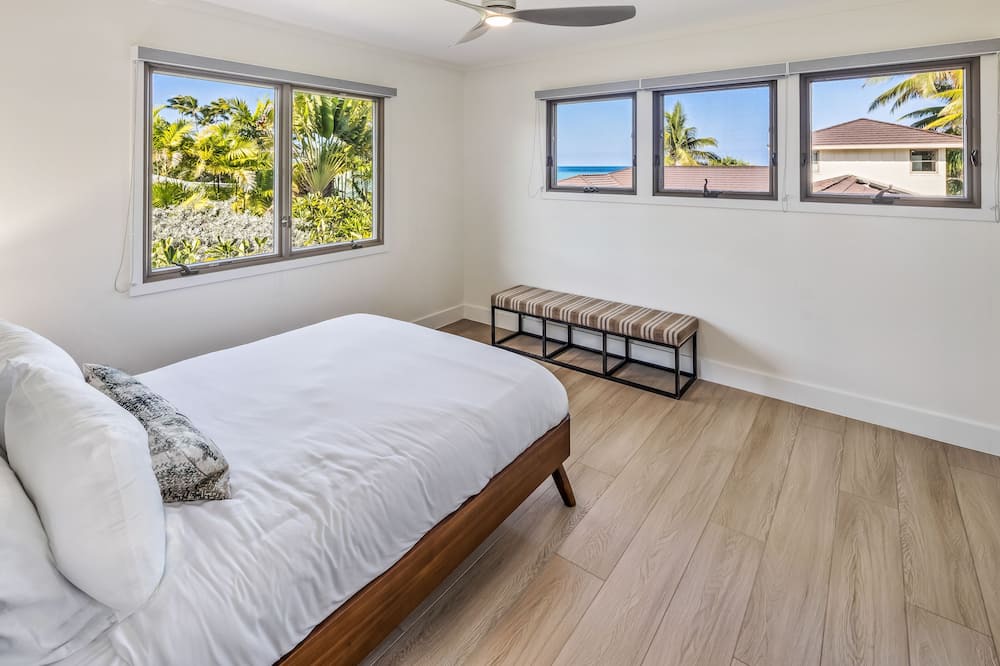 Photo of Others in Lanikai