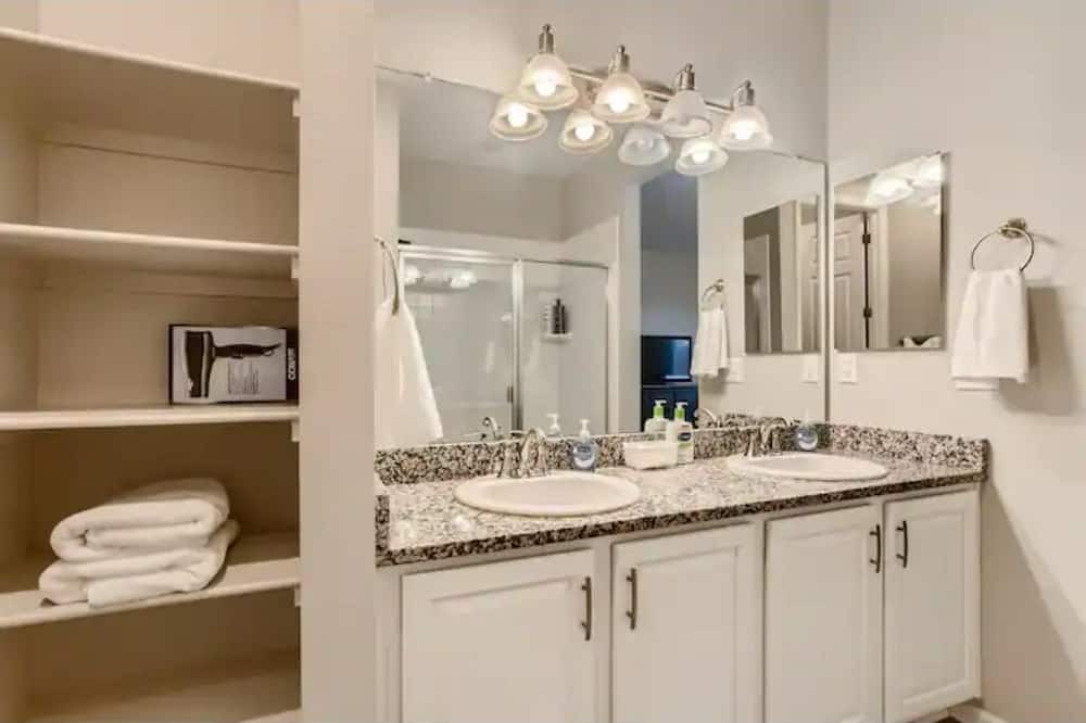 Photo of Bathroom in Frederick