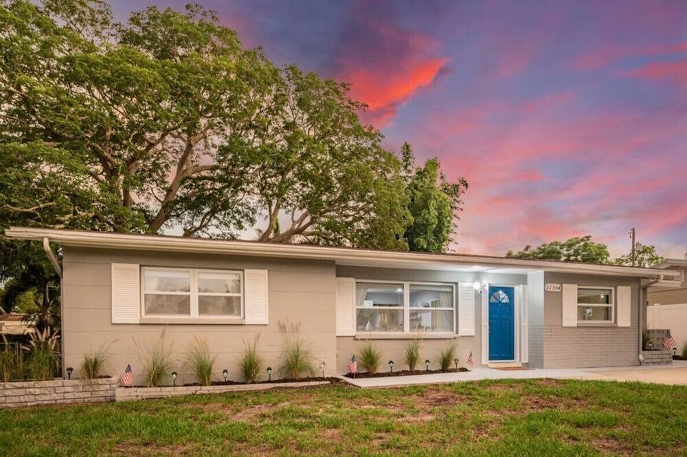 Photo of Outdoor in Largo
