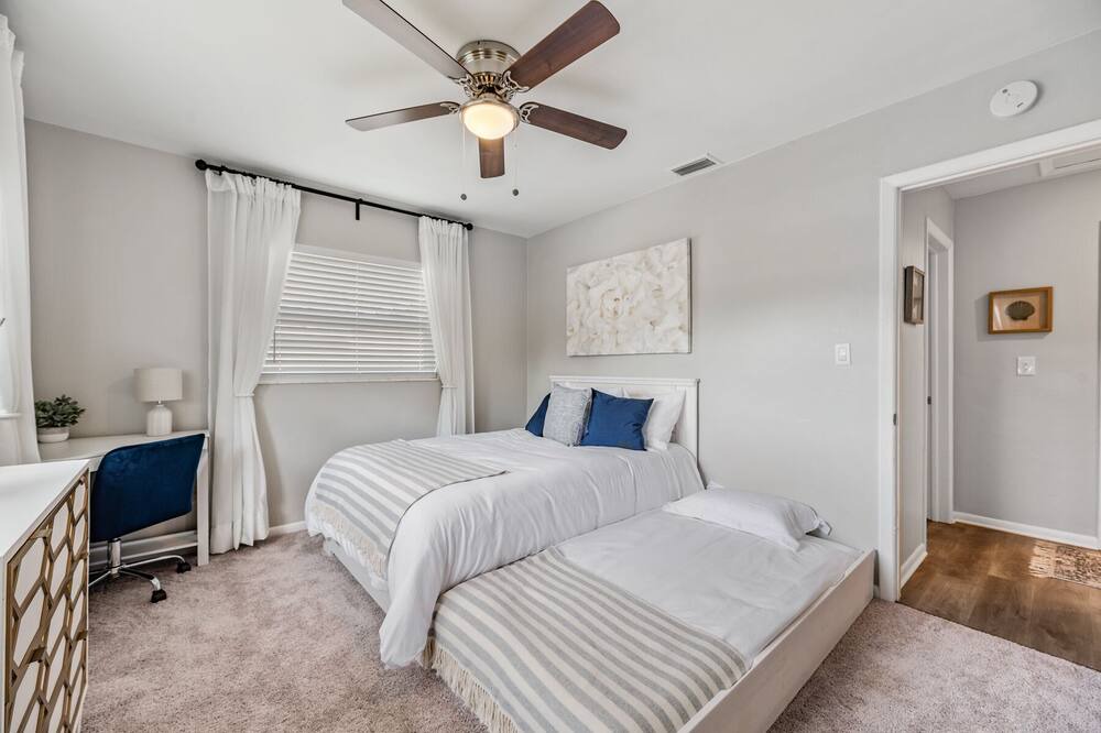 Photo of Bedroom in Largo