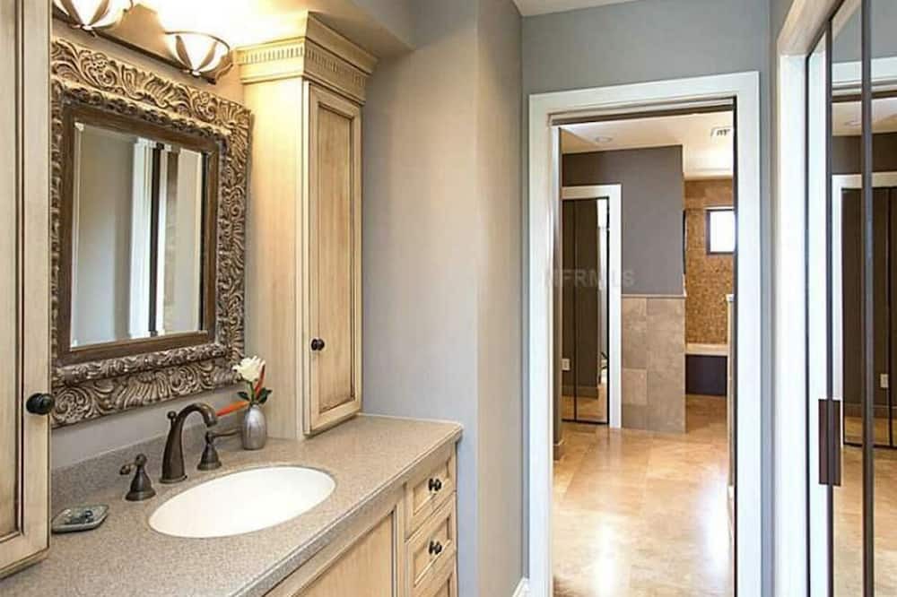 Photo of Bathroom in Tierra Verde