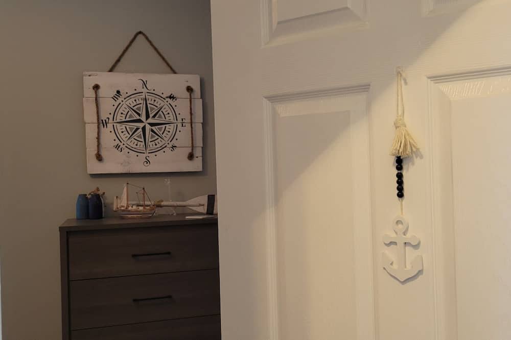 Photo of Bedroom in Carolina Yacht Landing