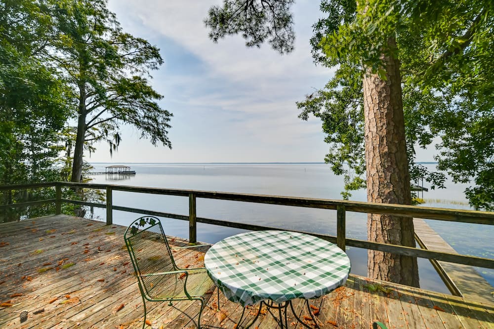 Photo of Outdoor in Lake Waccamaw