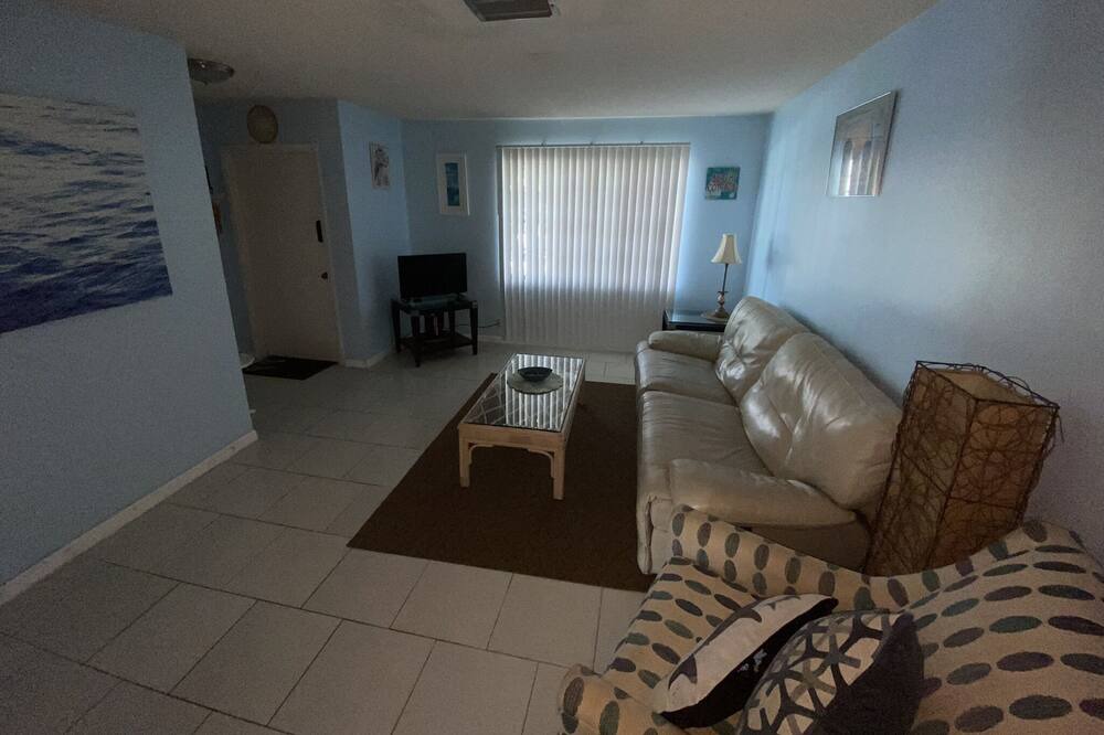 Photo of Livingroom in Anona