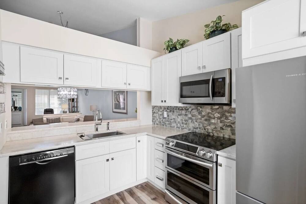 Photo of Kitchen in Capri Isle