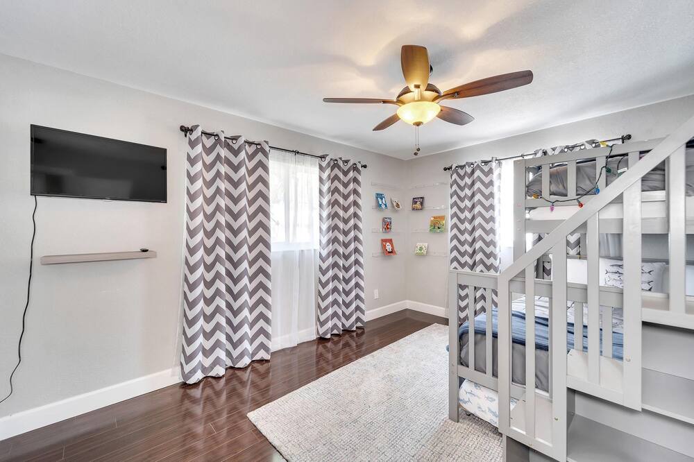 Photo of Bedroom in Coquina Key