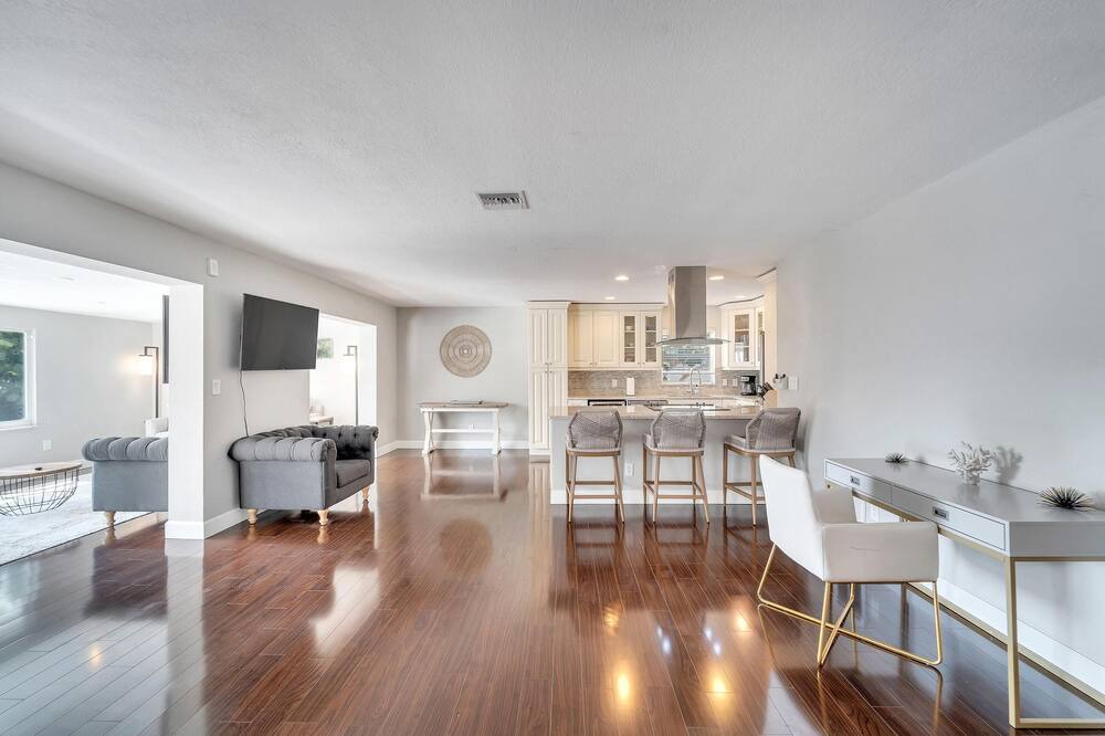 Photo of Livingroom in Coquina Key