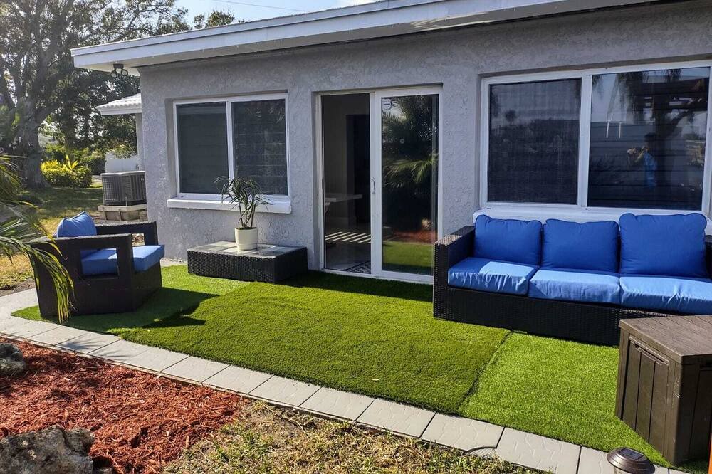 Photo of Outdoor in Capri Isle