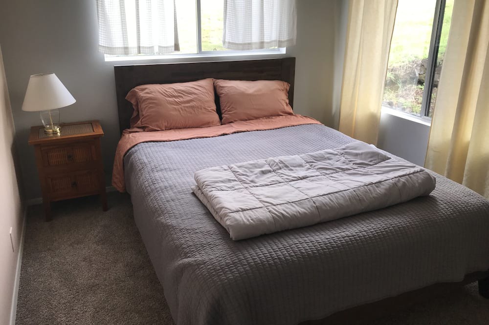 Photo of Bedroom in Papa