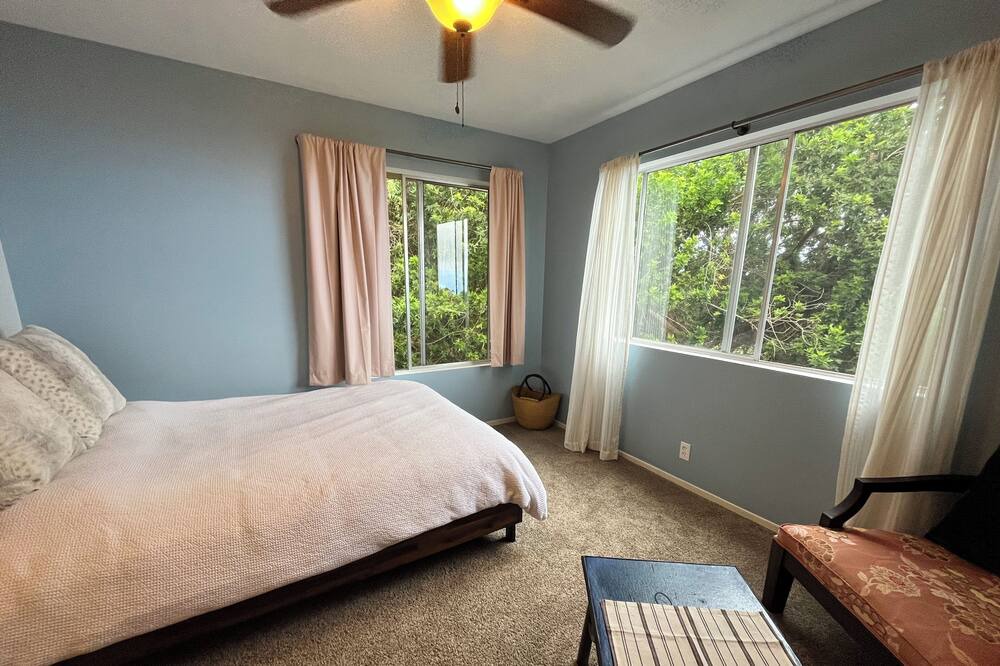 Photo of Bedroom in Papa