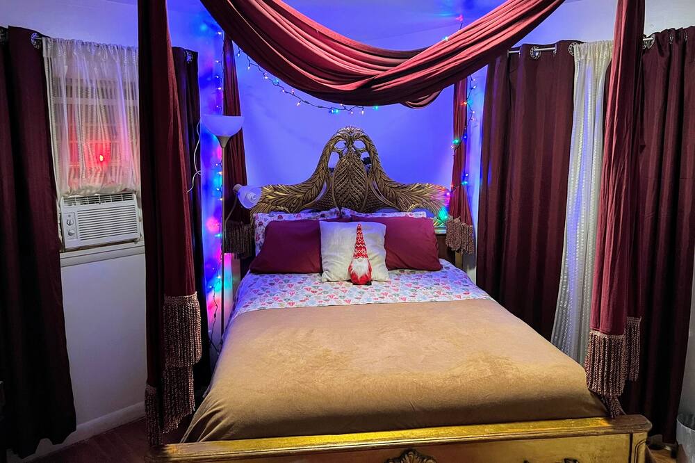 Photo of Bedroom in Barker Ten Mile