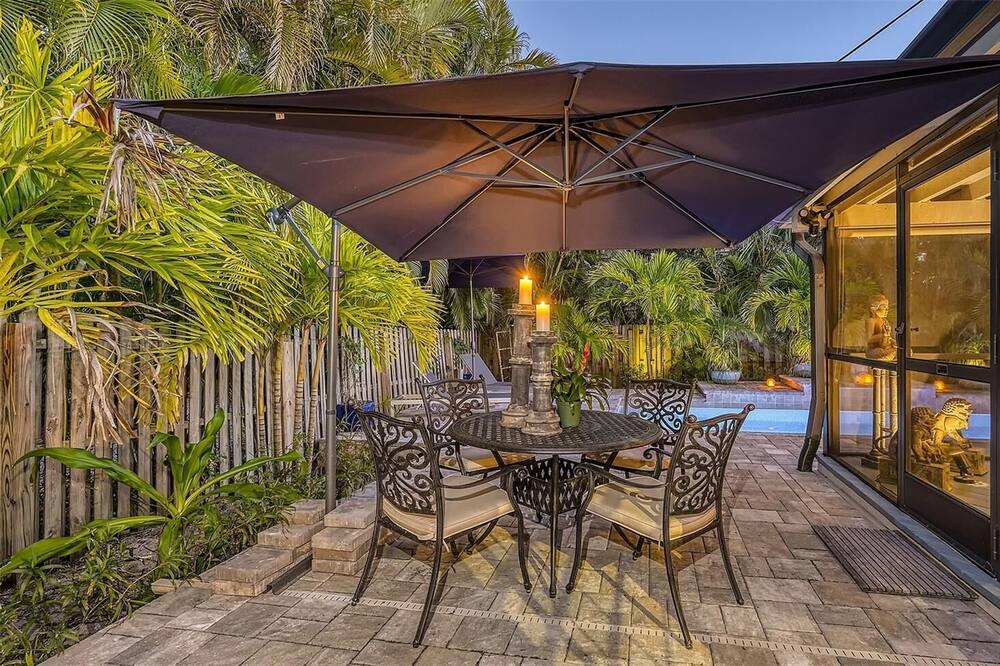 Photo of Outdoor in Bay Isle