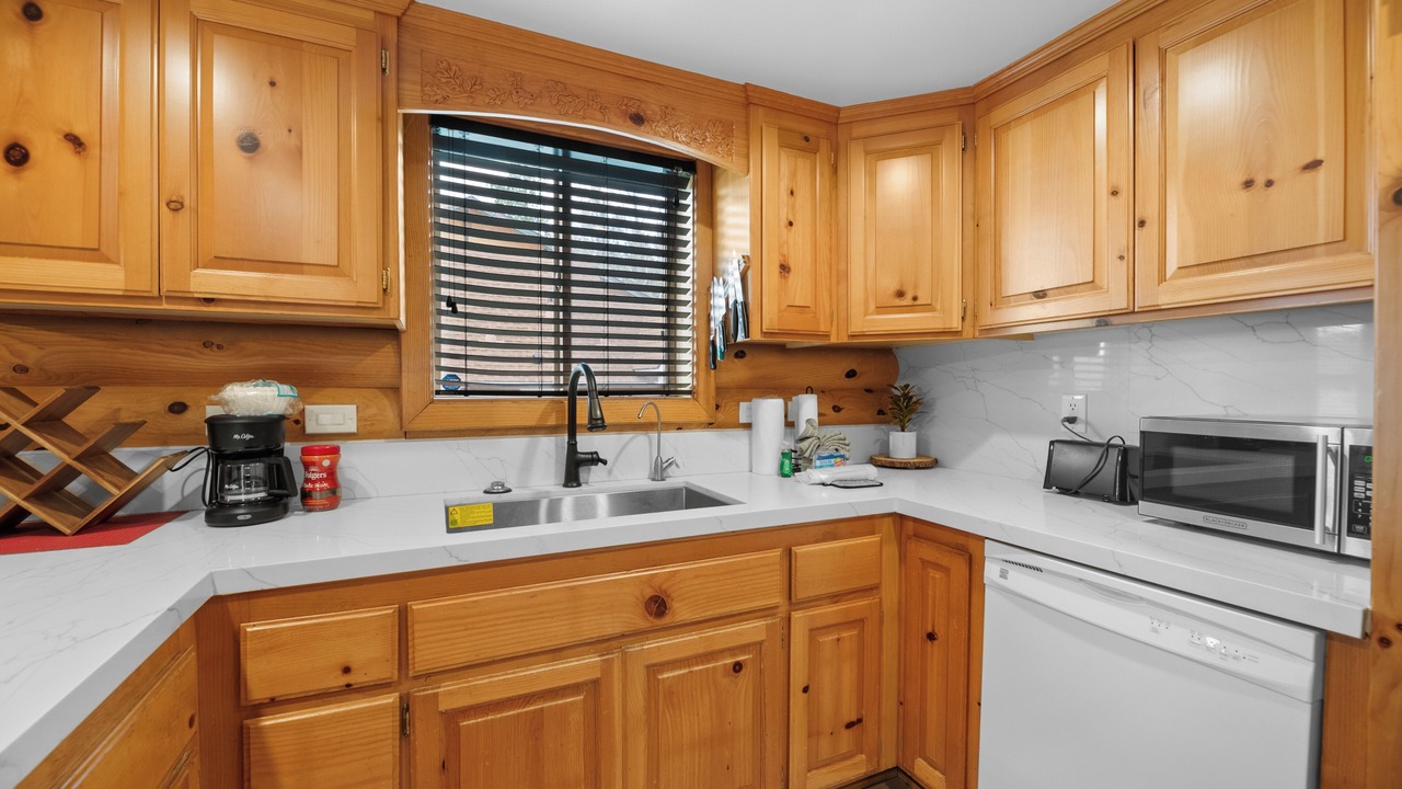Photo of Kitchen in Big Bear Lake