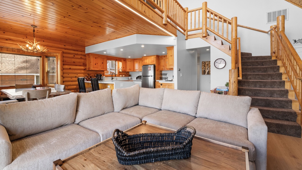 Photo of Livingroom in Big Bear Lake