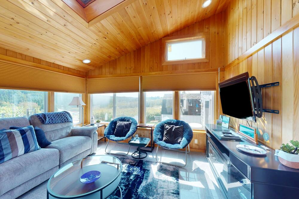 Photo of Others in Winter Harbor