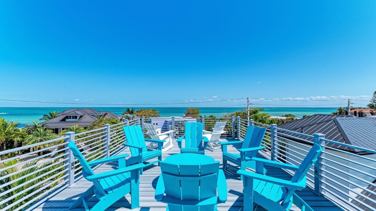 Photo of Others in Anna Maria