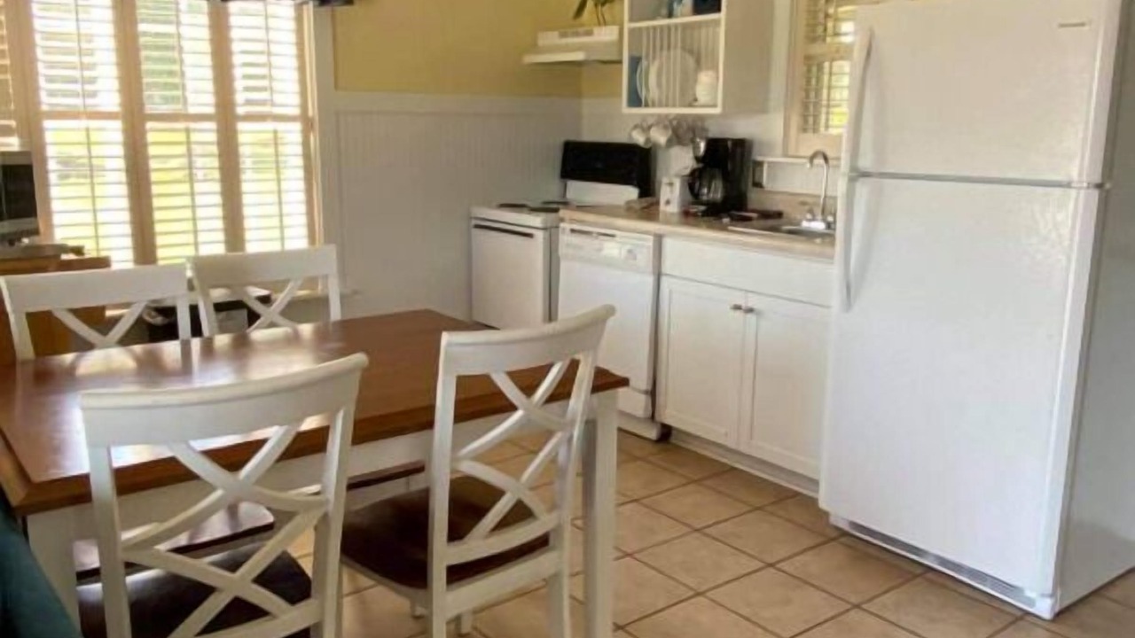 Photo of Kitchen in Longs