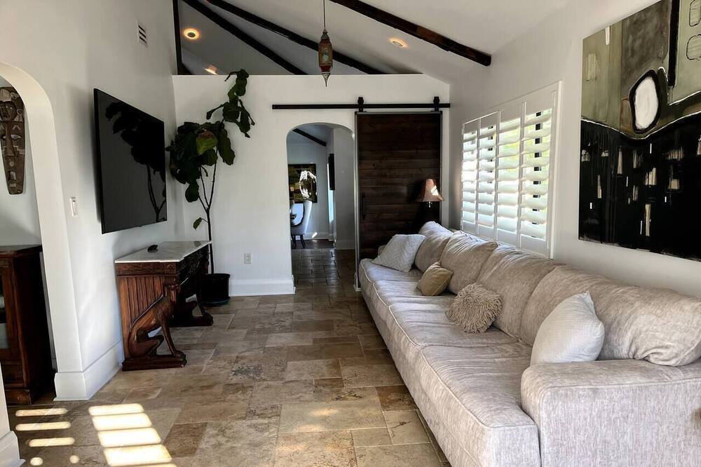 Photo of Livingroom in South Seminole Heights
