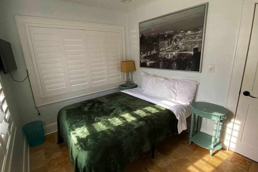 Photo of Bedroom in South Seminole Heights