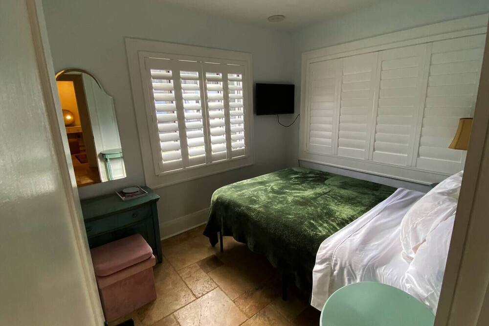 Photo of Bedroom in South Seminole Heights