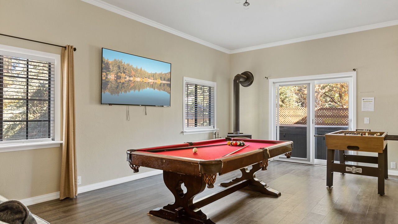 Photo of Bedroom in Big Bear Lake