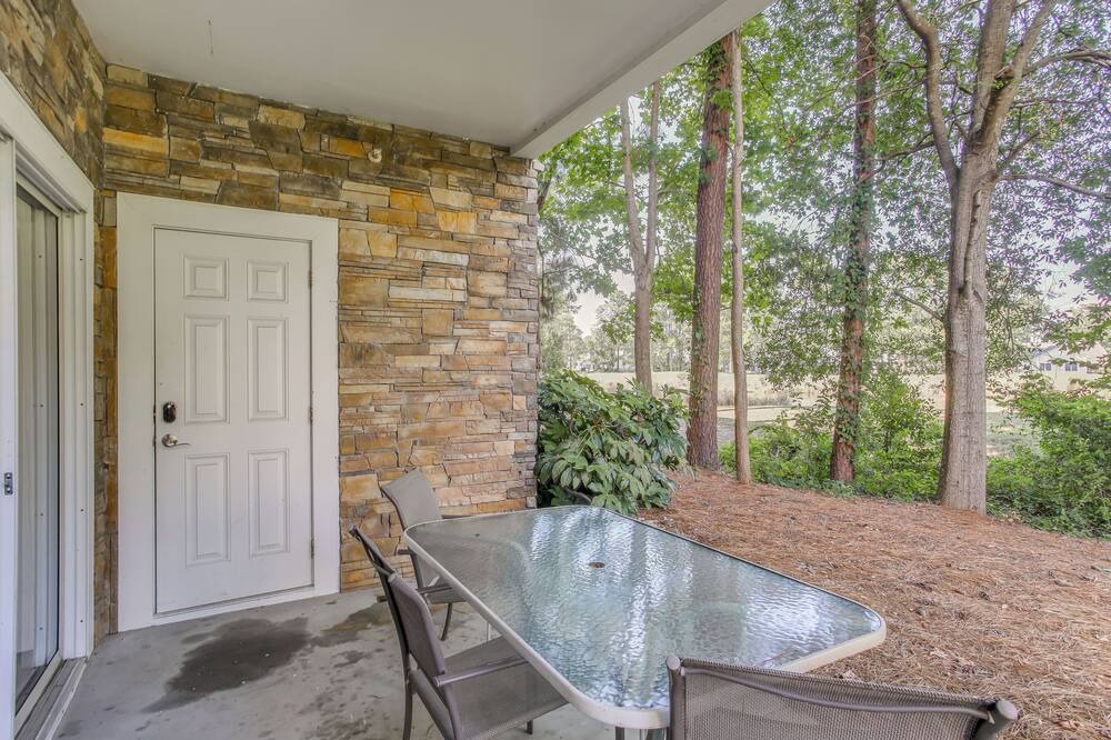 Photo of Outdoor in Longs