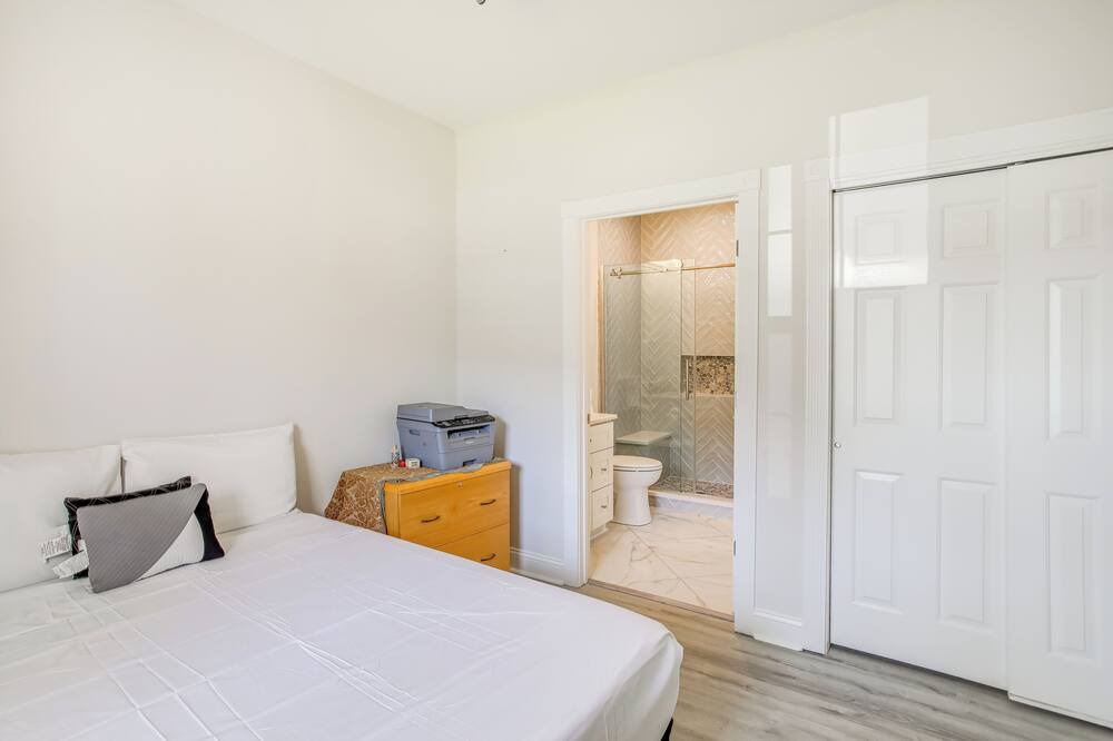 Photo of Bedroom in Longs