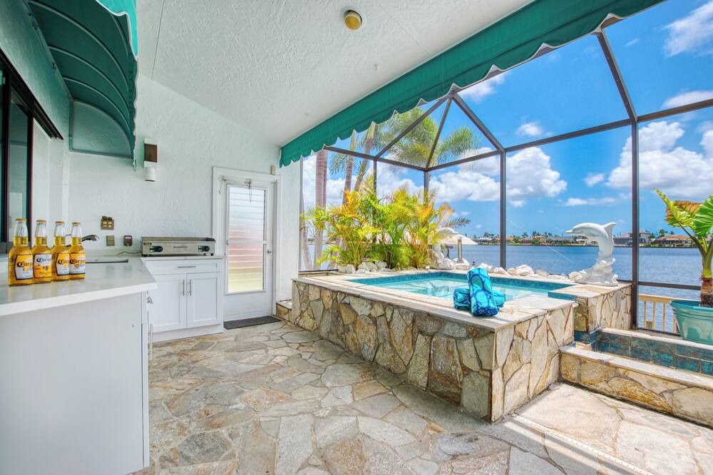 Photo of Outdoor in Eight Lakes