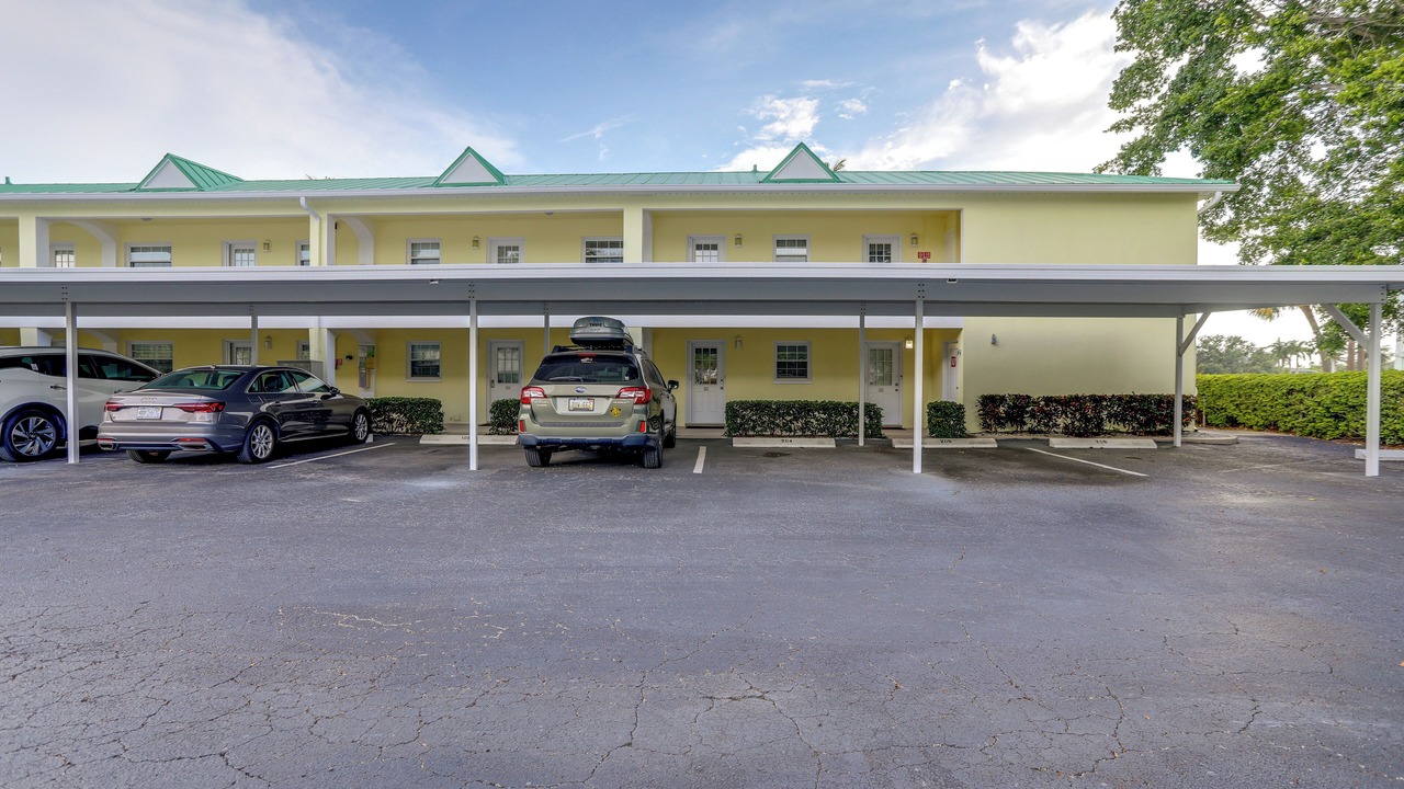 Photo of Outdoor in Capri Isle